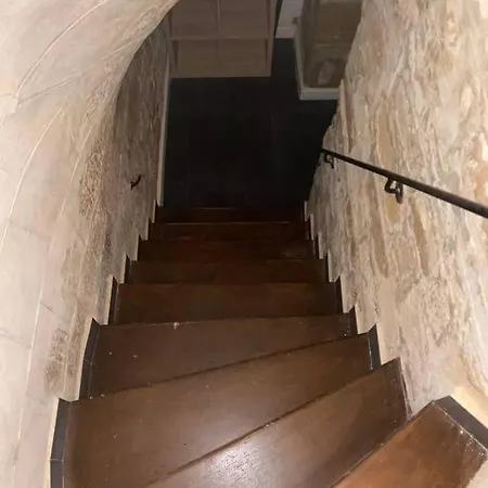 Apartment 2 Lyonnais *