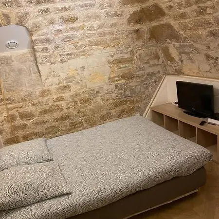 2 Lyonnais * Parigi